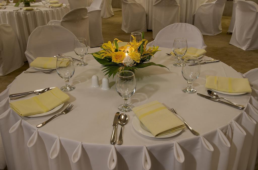 Hotel The Regenza By Tunga Navi Mumbai Zewnętrze zdjęcie